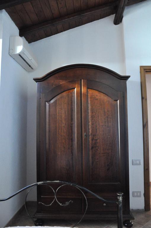 B&B Casacori Orosei Bagian luar foto
